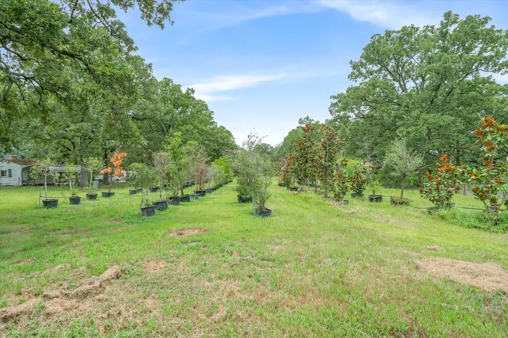 1709 Vz County Road 2502 Canton TX 75103