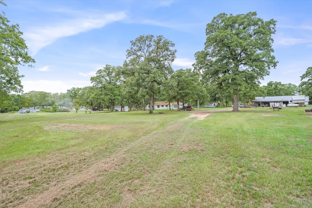 1709 Vz County Road 2502 Canton TX 75103