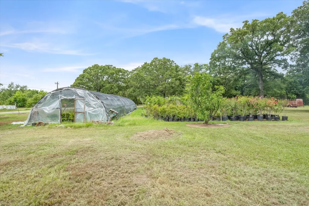 1709 Vz County Road 2502 Canton TX 75103
