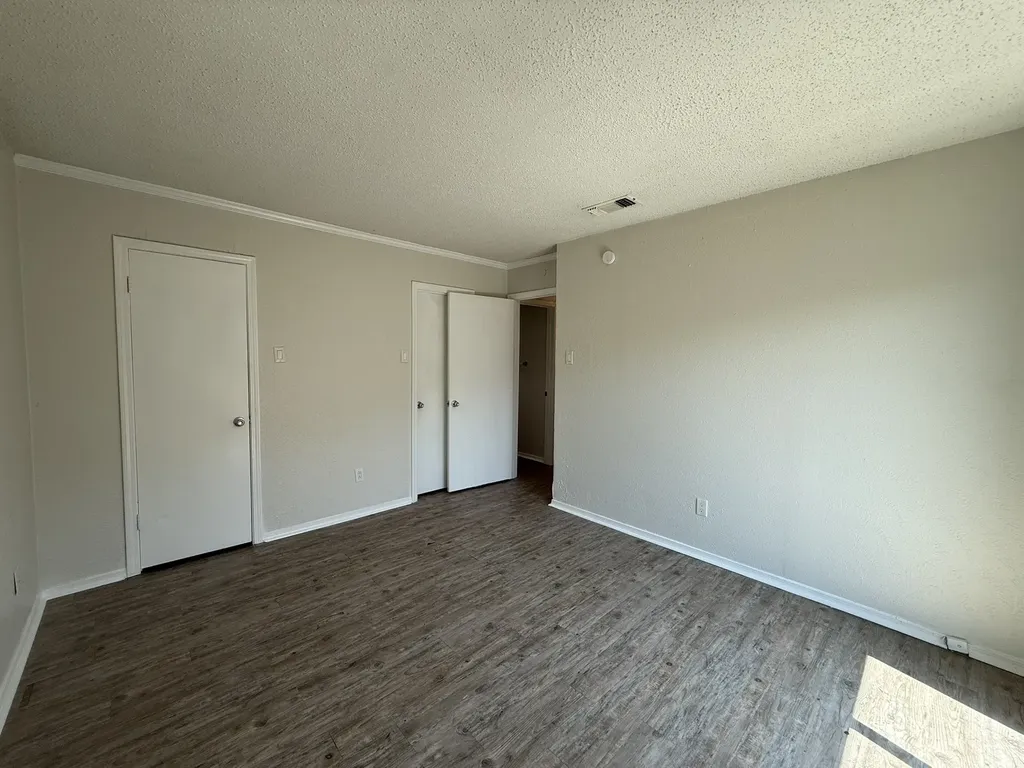 9016 Greenmound Avenue Dallas TX 75227
