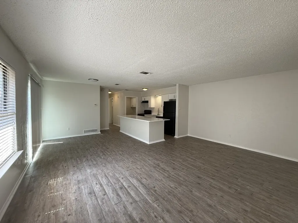 9016 Greenmound Avenue Dallas TX 75227