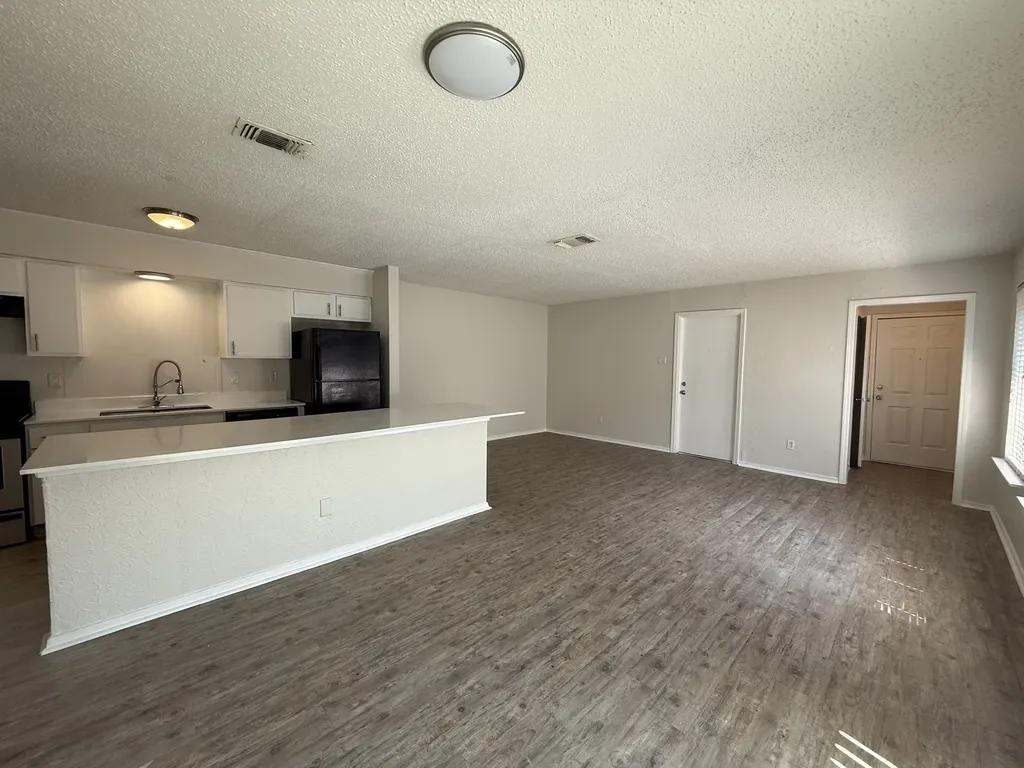 9016 Greenmound Avenue Dallas TX 75227