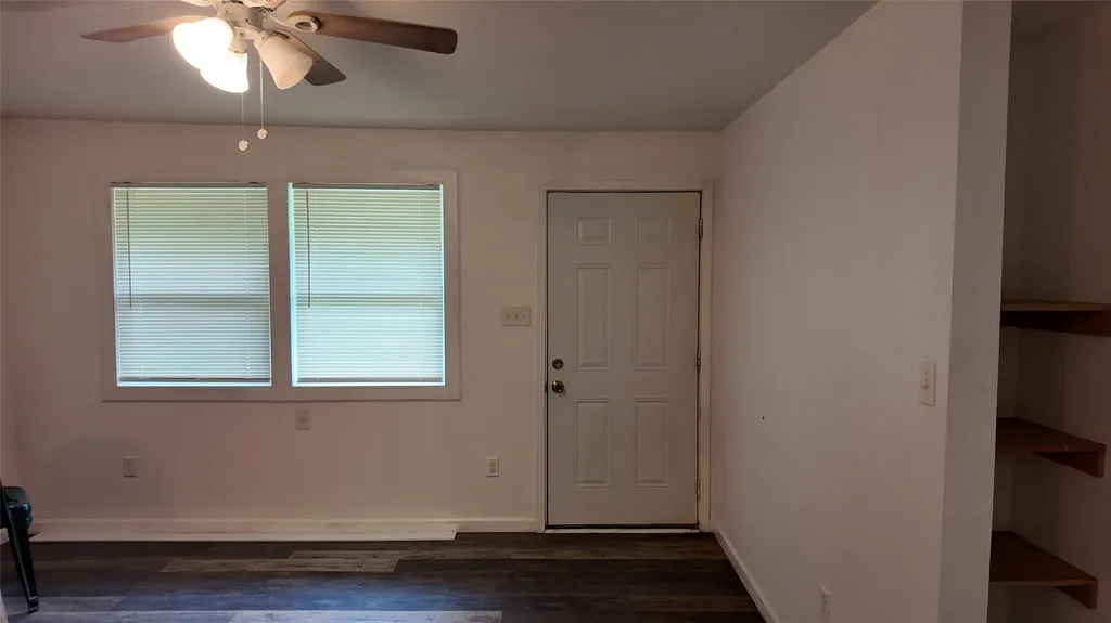 1001 E Park Avenue Corsicana TX 75110