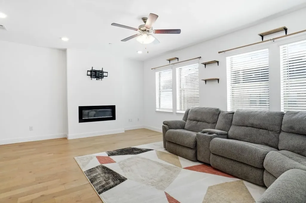 7822 Bayside Drive Rowlett TX 75088