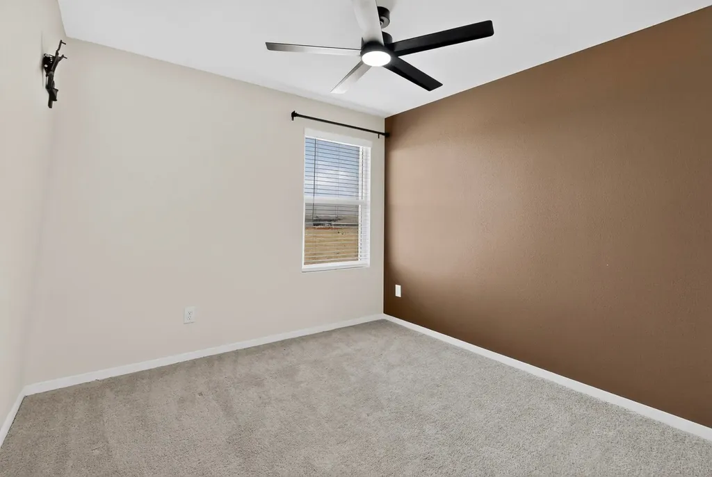 6201 Tilden Avenue Pilot Point TX 76258