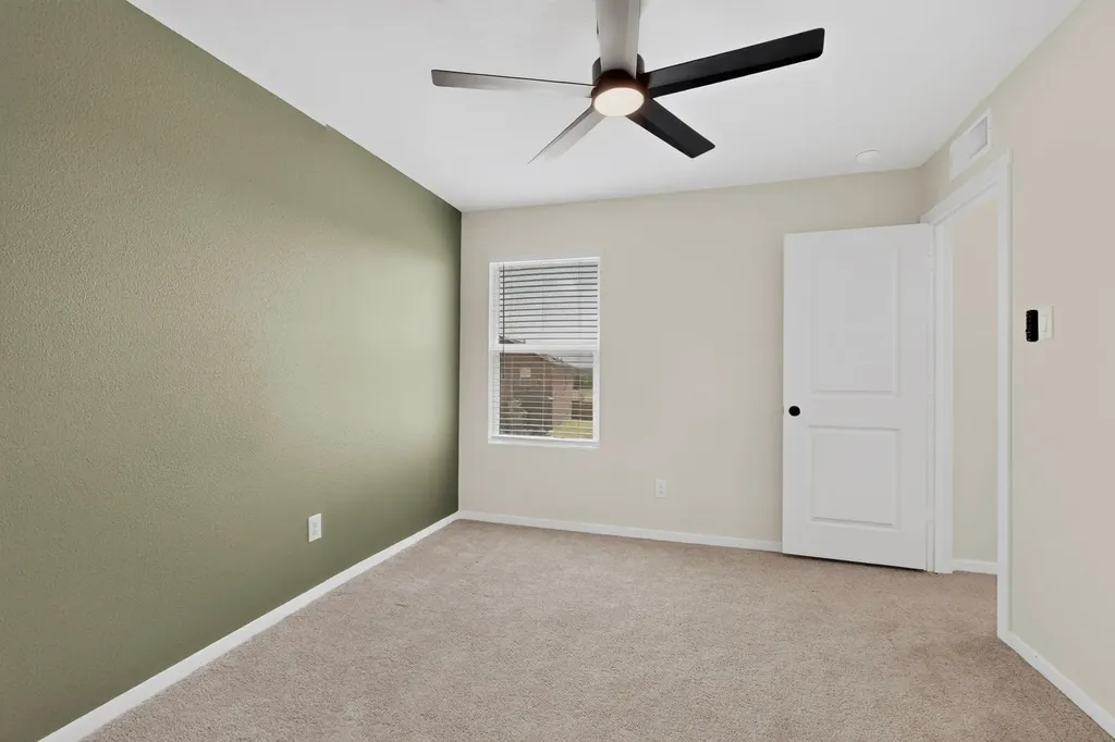 6201 Tilden Avenue Pilot Point TX 76258