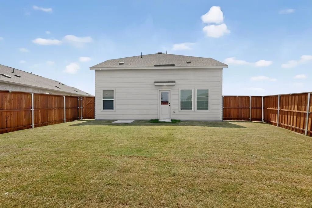 6201 Tilden Avenue Pilot Point TX 76258