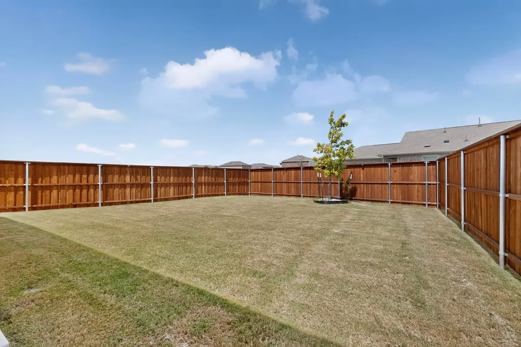 6201 Tilden Avenue Pilot Point TX 76258