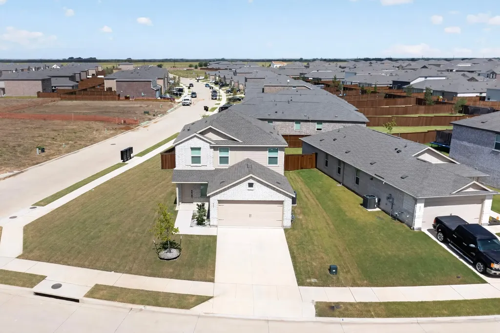 6201 Tilden Avenue Pilot Point TX 76258
