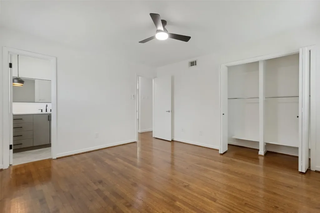 2413 Patricia Lane Garland TX 75041