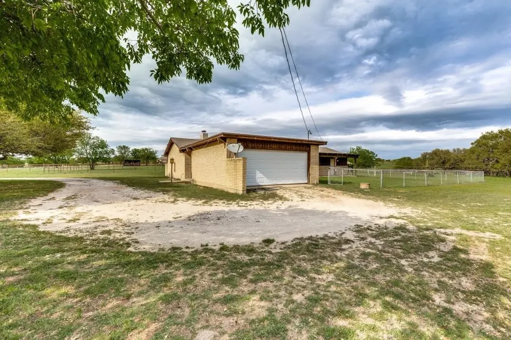 4651 Kelly Road Aledo TX 76008