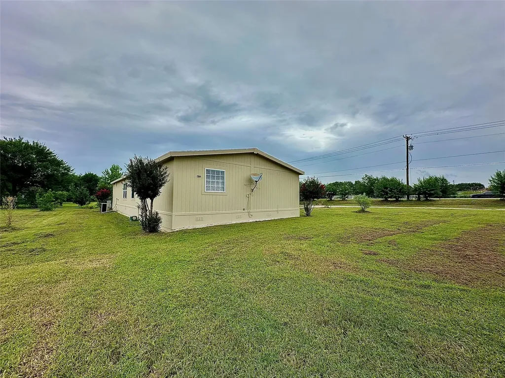 831 Country Club Road Lucas TX 75002