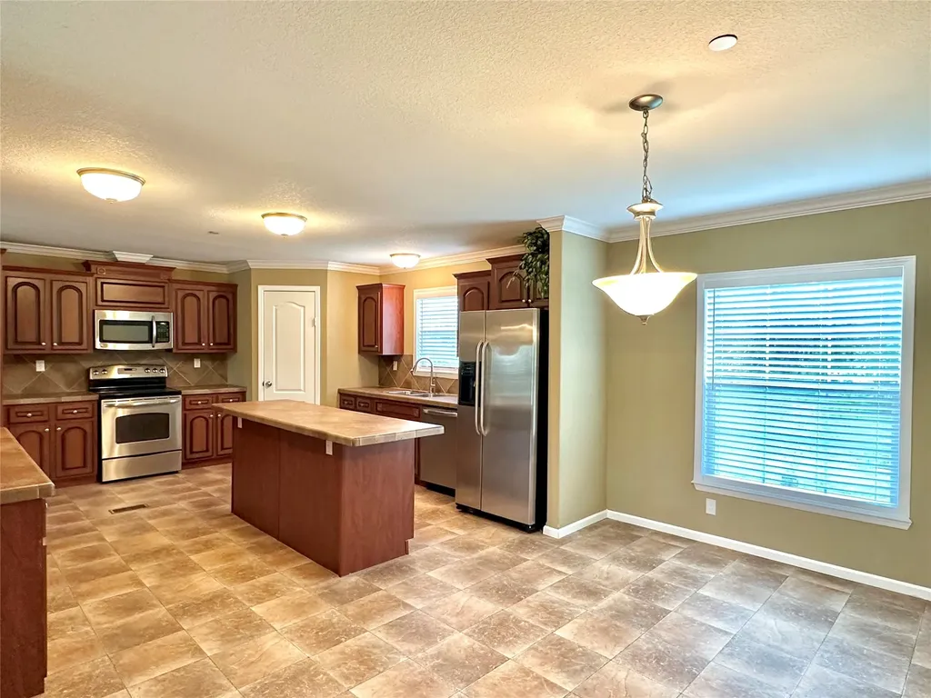 831 Country Club Road Lucas TX 75002