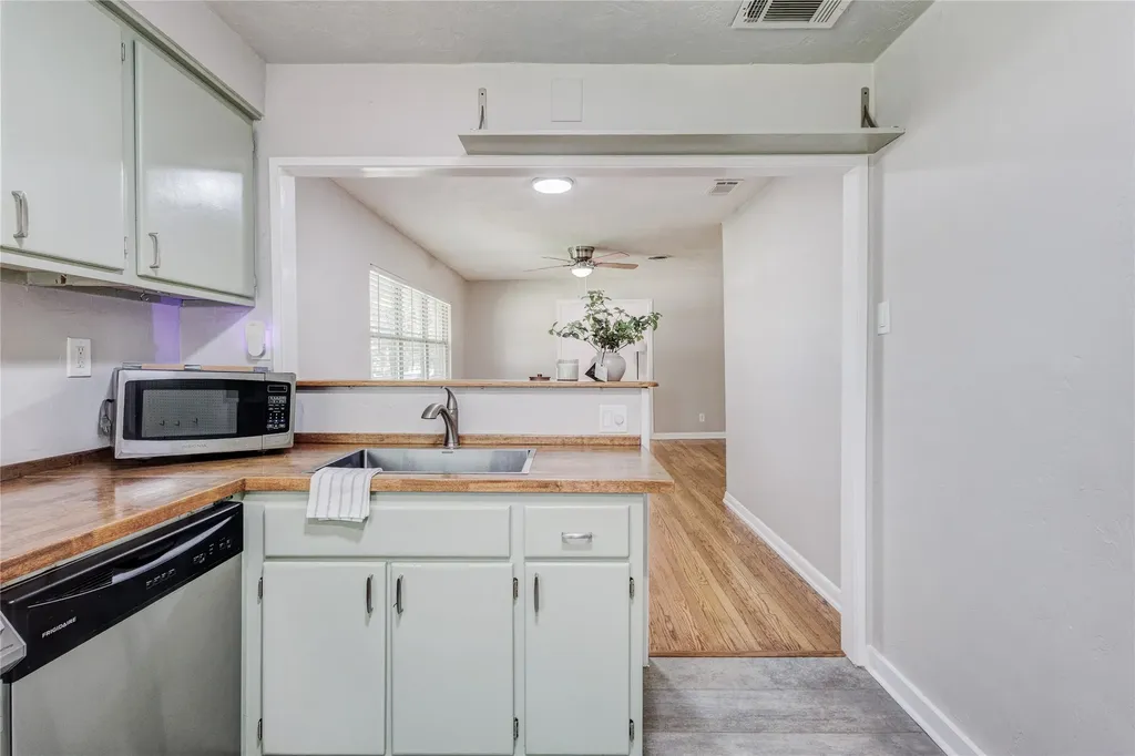4745 Melita Avenue Fort Worth TX 76133