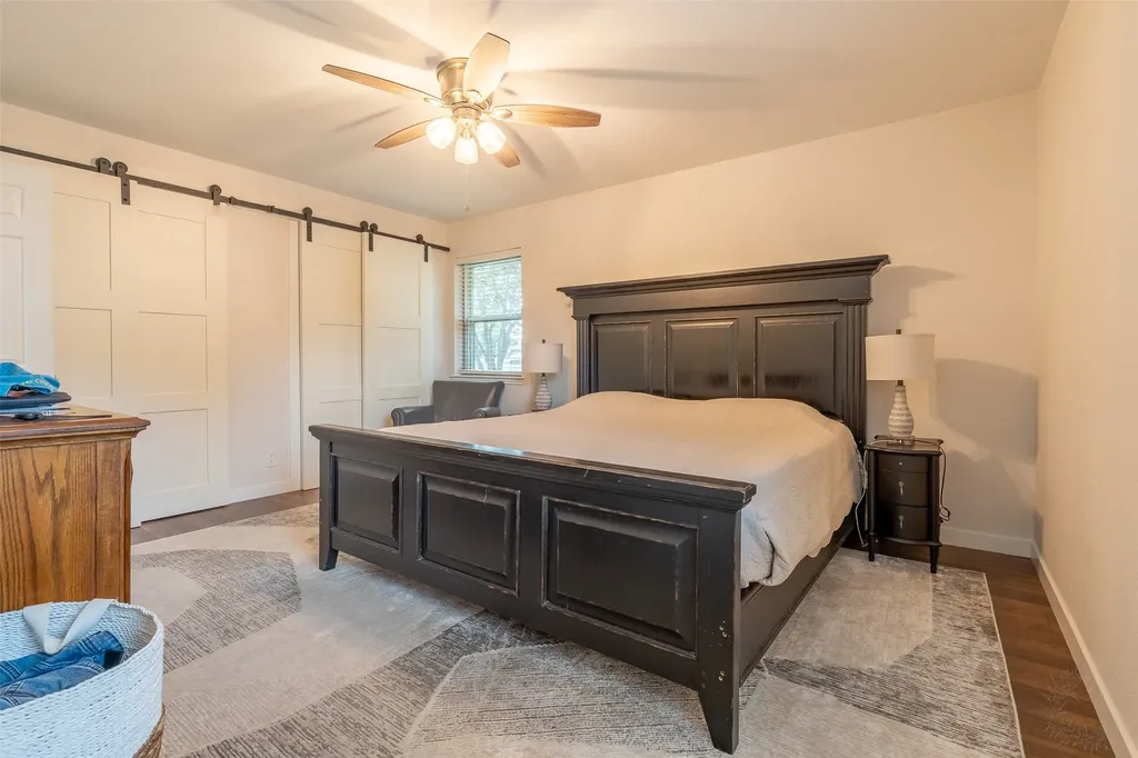 1300 4th Street Granbury TX 76048