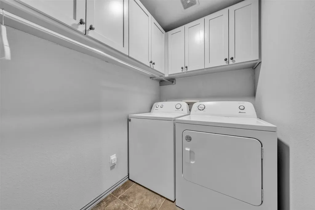 2417 Bonham Trail Grapevine TX 76051