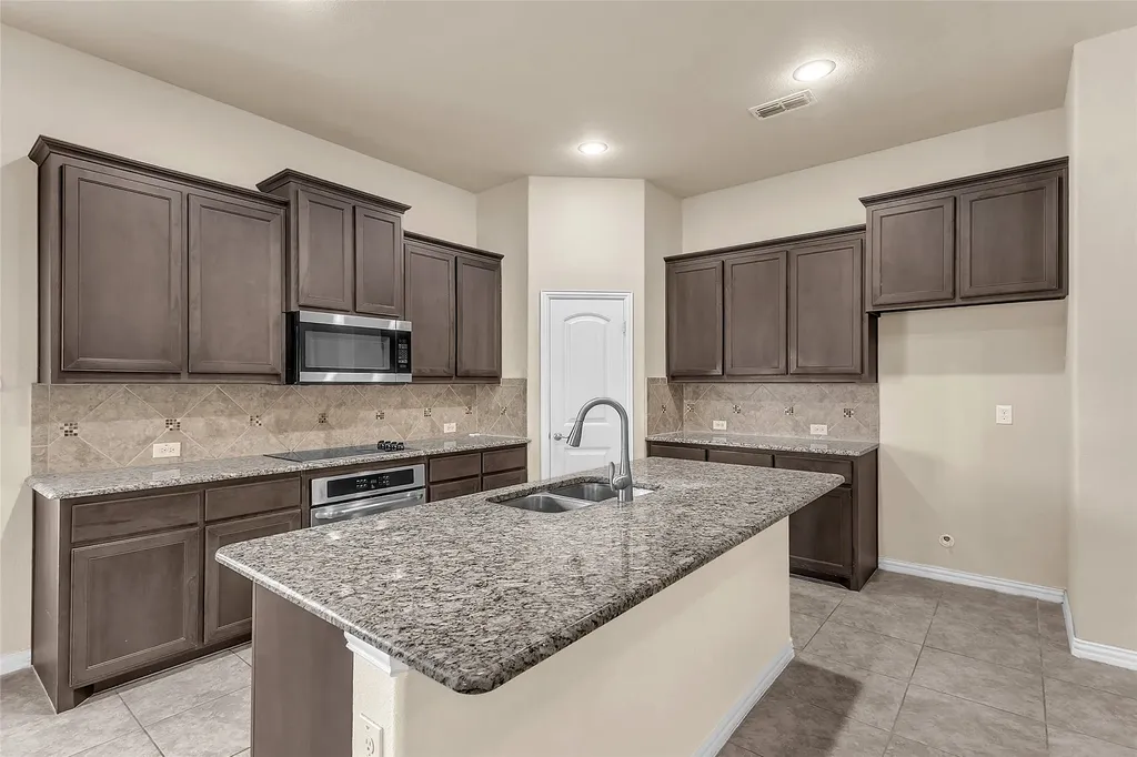 12836 Palancar Drive Fort Worth TX 76244