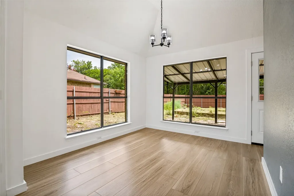 8010 Meadowlark Lane Rowlett TX 75088