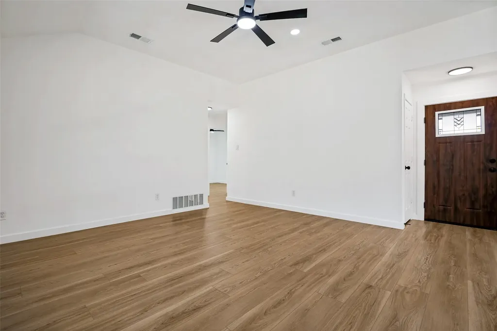 8010 Meadowlark Lane Rowlett TX 75088