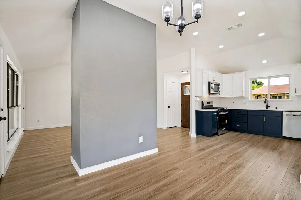 8010 Meadowlark Lane Rowlett TX 75088