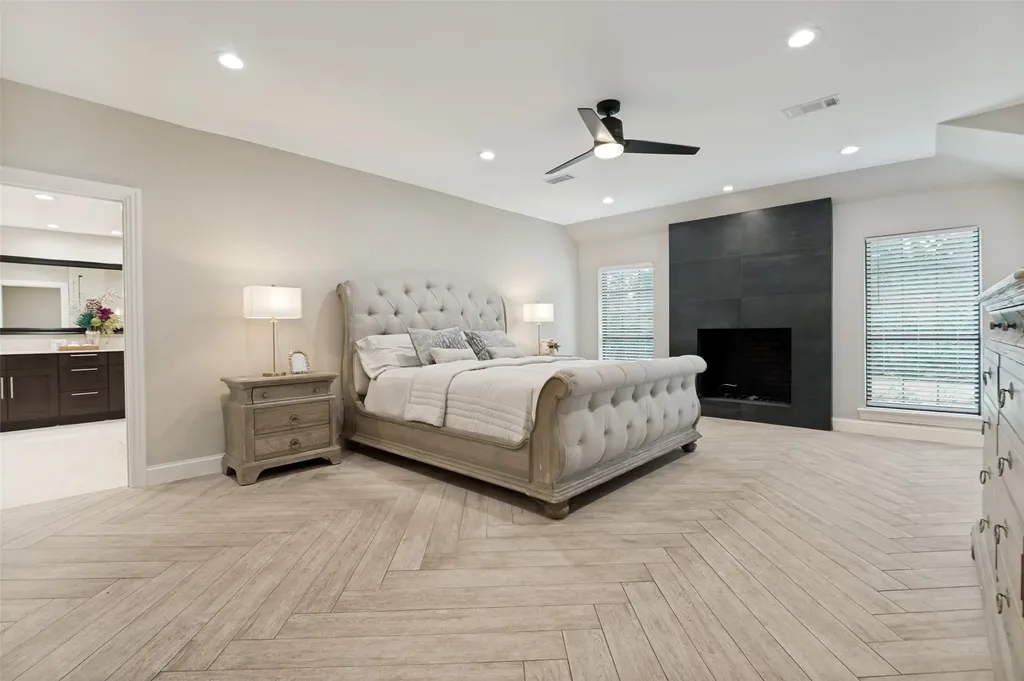5922 Bent Trail Dallas TX 75248