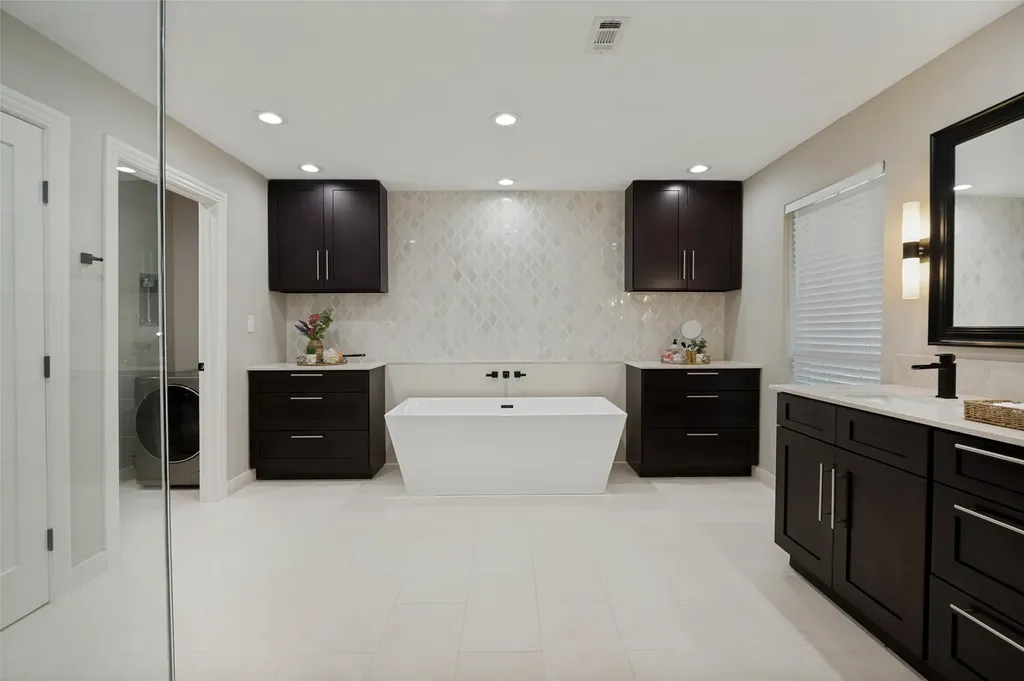 5922 Bent Trail Dallas TX 75248