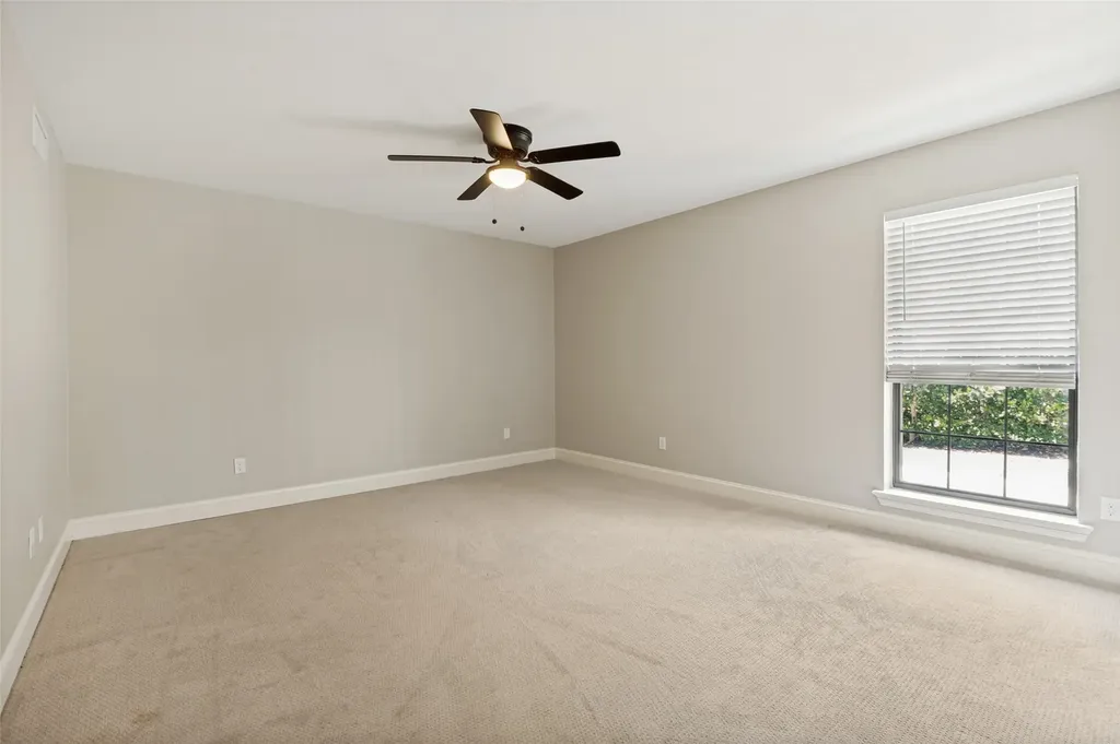 5922 Bent Trail Dallas TX 75248