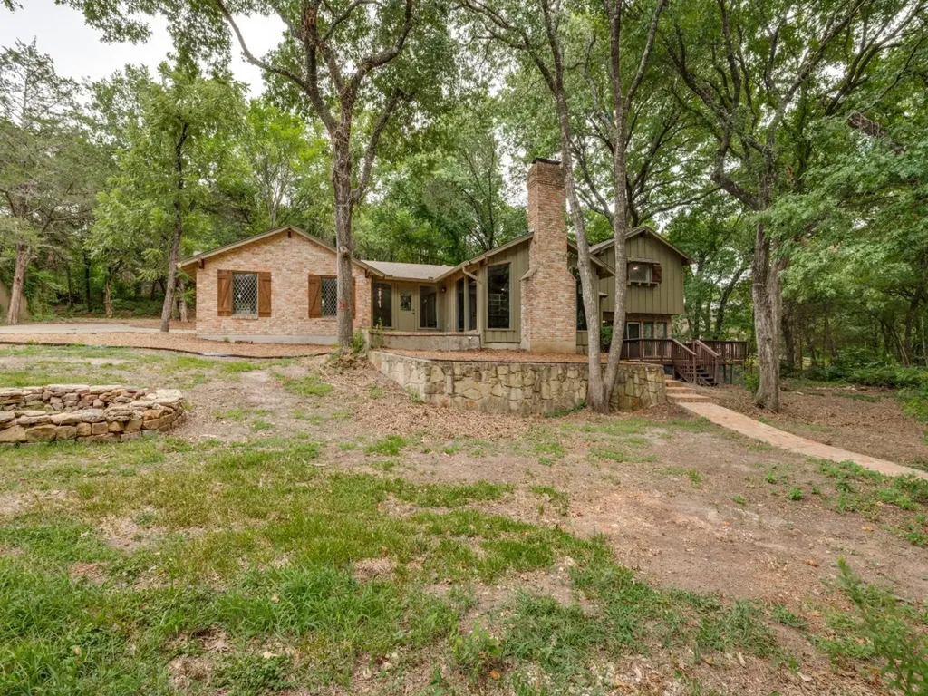 1408 N Cedar Hill Road Cedar Hill TX 75104
