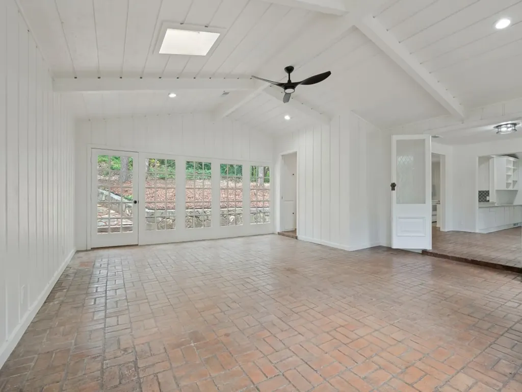 1408 N Cedar Hill Road Cedar Hill TX 75104