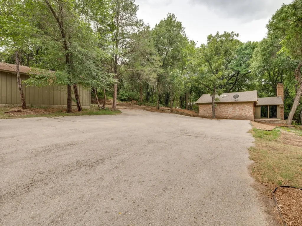 1408 N Cedar Hill Road Cedar Hill TX 75104