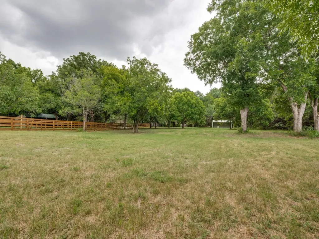 1408 N Cedar Hill Road Cedar Hill TX 75104