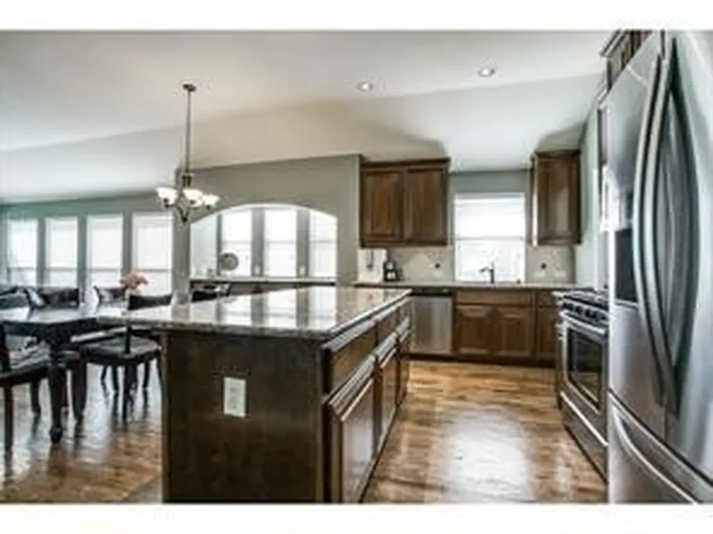 2200 Shannon Drive Mckinney TX 75072