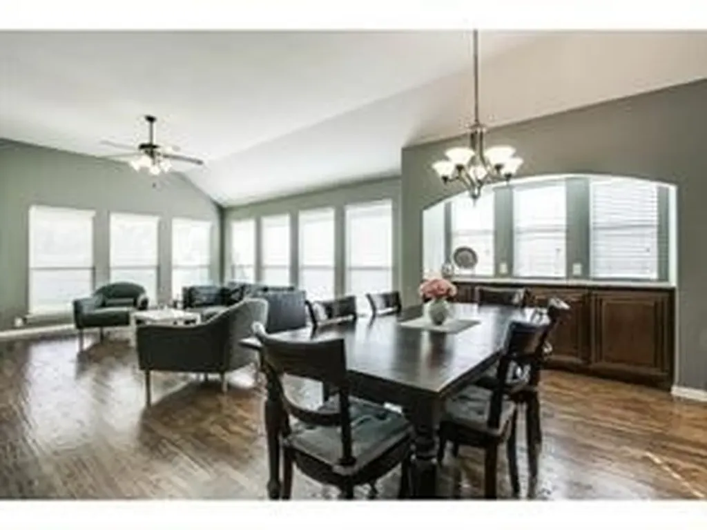 2200 Shannon Drive Mckinney TX 75072