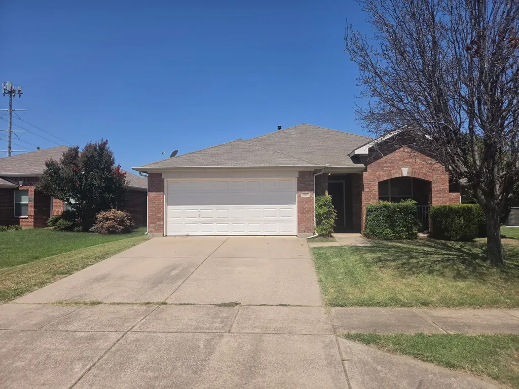 5809 Thoroughbred Court Fort Worth TX 76179