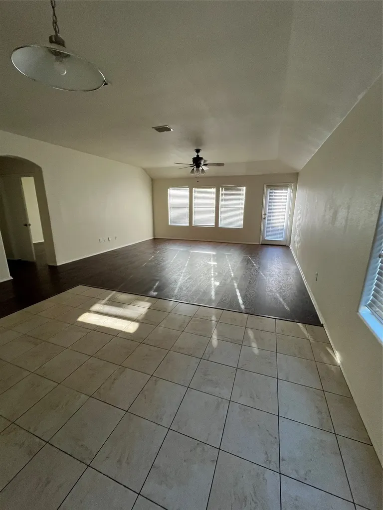 5809 Thoroughbred Court Fort Worth TX 76179