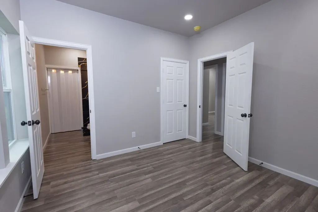 319 E Main Street Ranger TX 76470