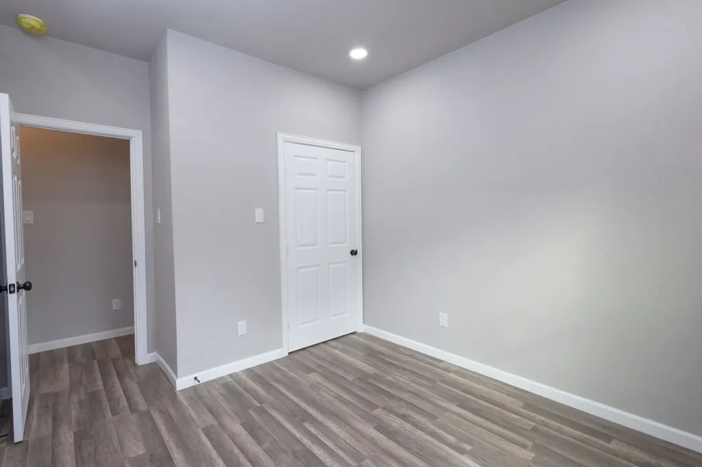 319 E Main Street Ranger TX 76470