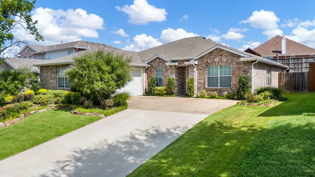 3315 Elmwood Court Sachse TX 75048