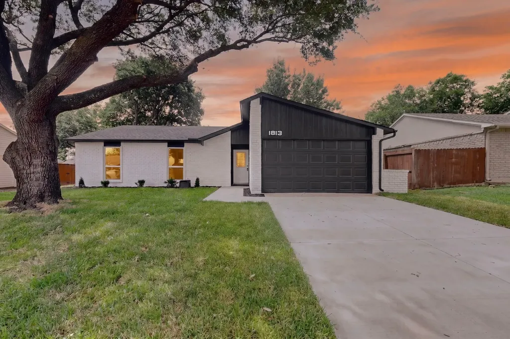 1813 Legend Garland TX 75042