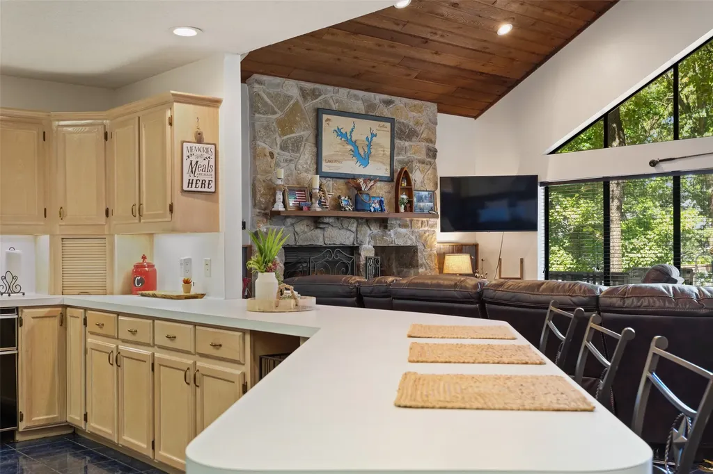 578 County Road 1297 Yantis TX 75497