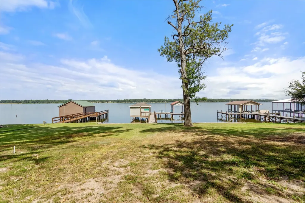 578 County Road 1297 Yantis TX 75497