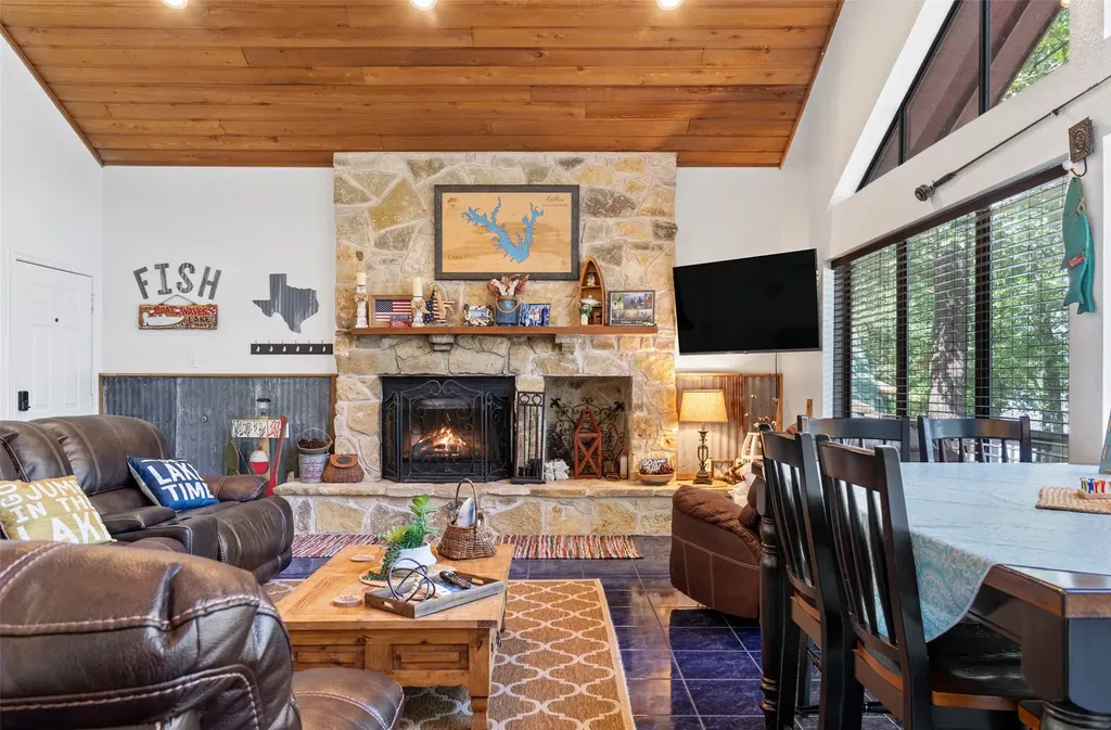 578 County Road 1297 Yantis TX 75497