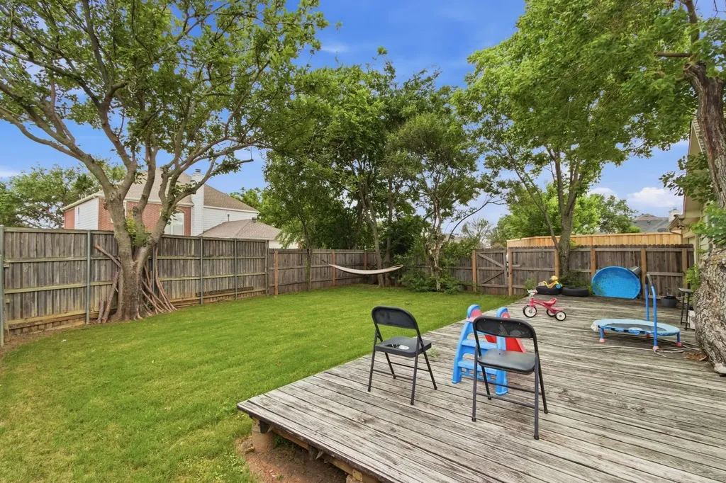 1269 Winston Drive Lewisville TX 75077