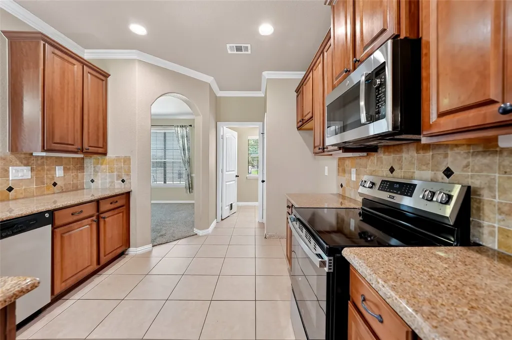105 Elmwood Trail Forney TX 75126