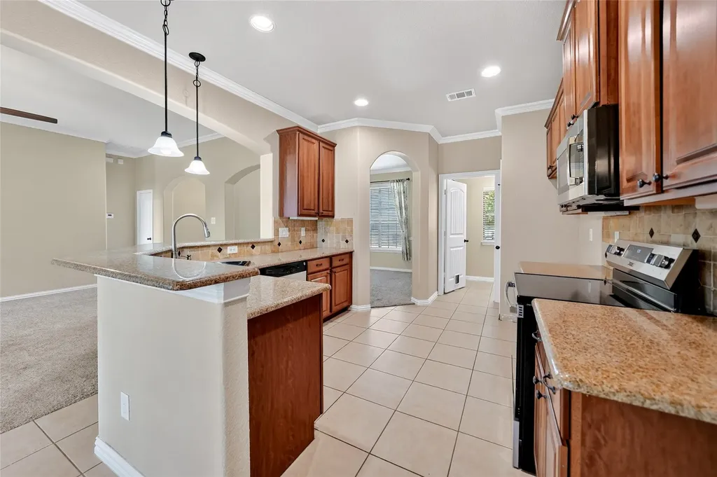 105 Elmwood Trail Forney TX 75126