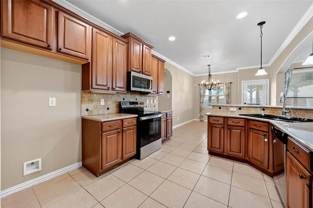 105 Elmwood Trail Forney TX 75126