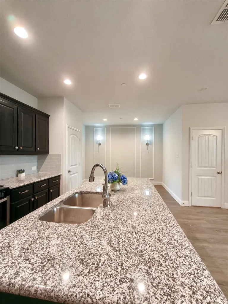 6825 Andrew Drive North Richland Hills TX 76180