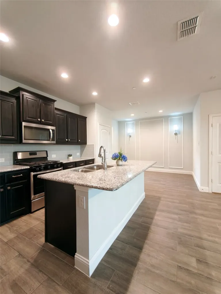6825 Andrew Drive North Richland Hills TX 76180