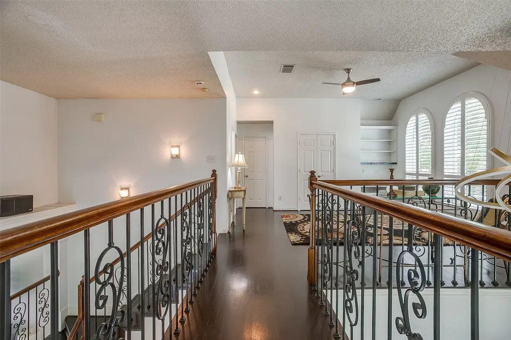2800 Rosecliff Terrace Grapevine TX 76051