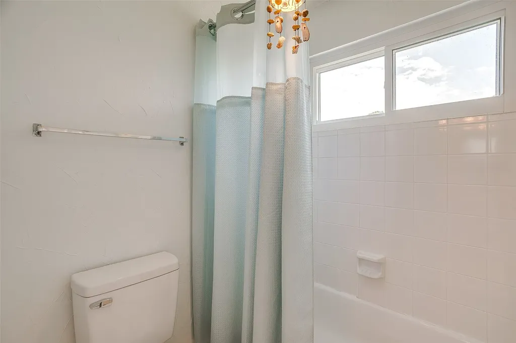 2800 Rosecliff Terrace Grapevine TX 76051